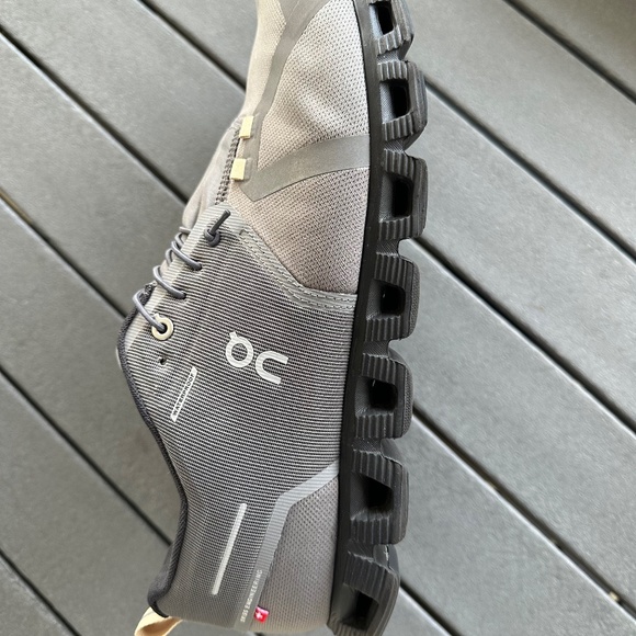 On Cloud 5 Waterproof 14 - Picture 8 of 9